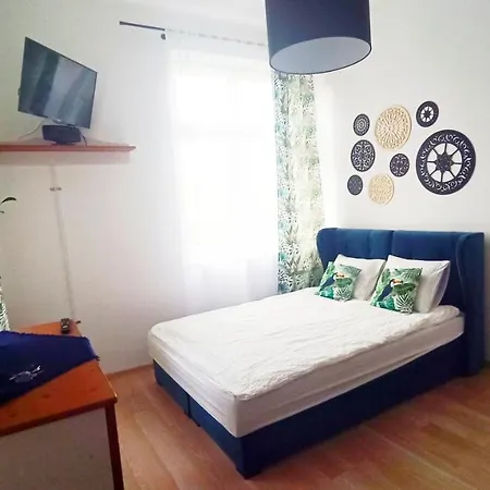 شقة Wieliczka City Apartments فيليتشكا